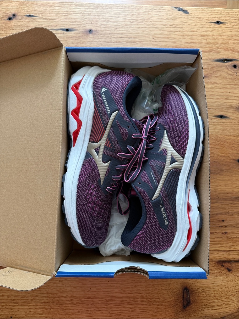 Mizuno Wave Inspire 17 Women’s Sneaker